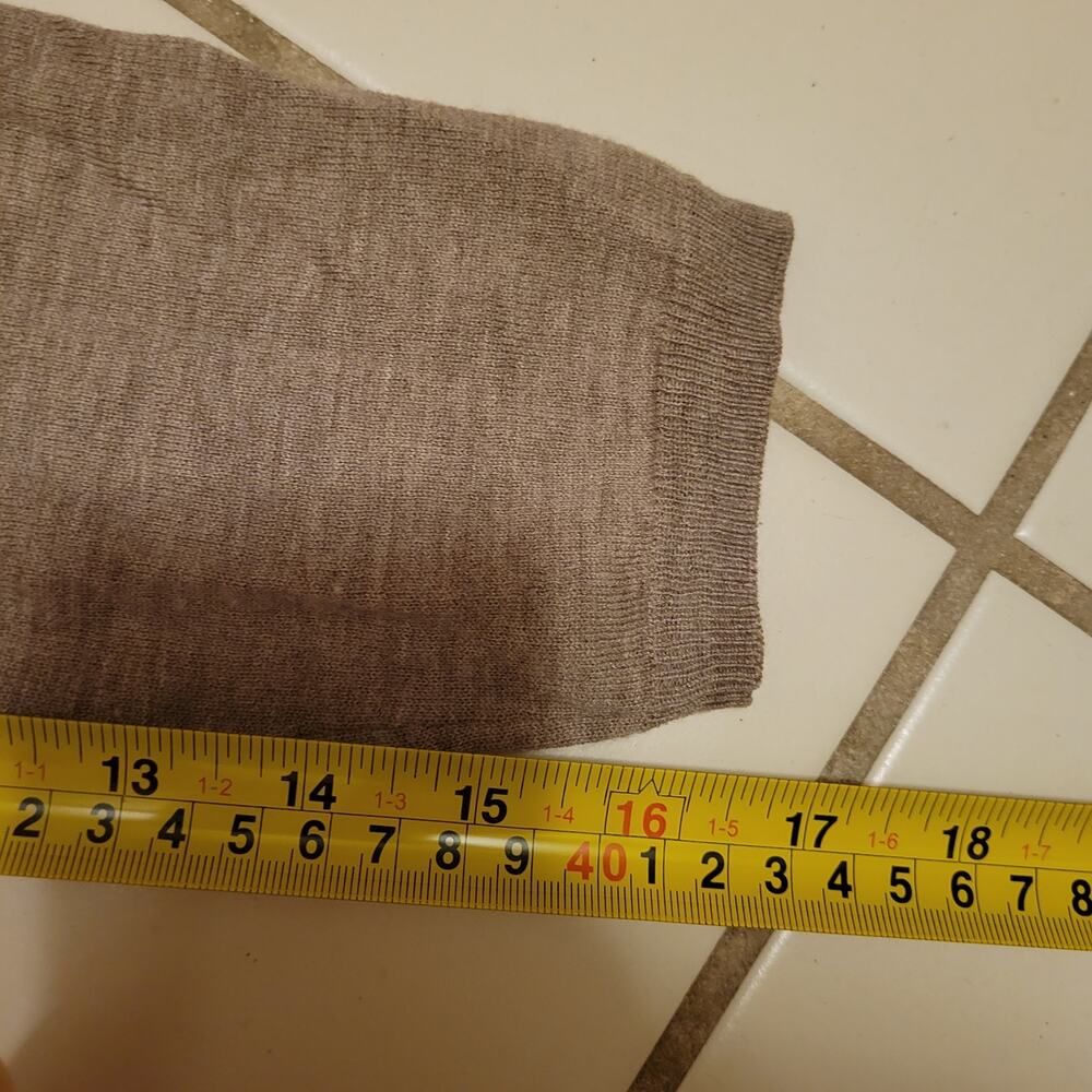 Faconnable Cozy Minimalist Heathered V-Neck Button-Front Cardigan Brown Mens M - Picture 6 of 8